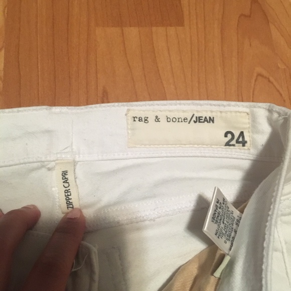 Rag & Bone white distressed zipper capri jeans - Picture 5 of 10